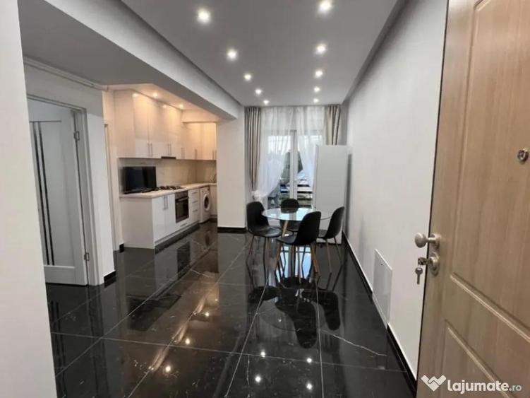 Apartament cu 2 camere semidecomandat în Rădăuți