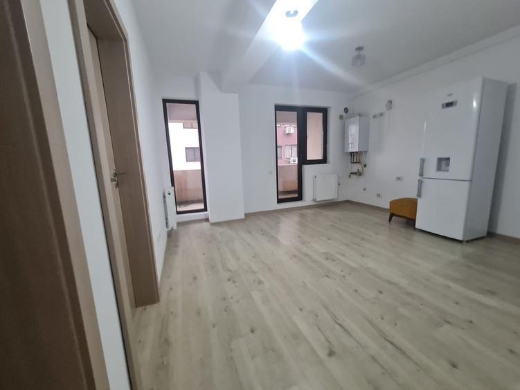 Apartament cu 3 camere în Rahova