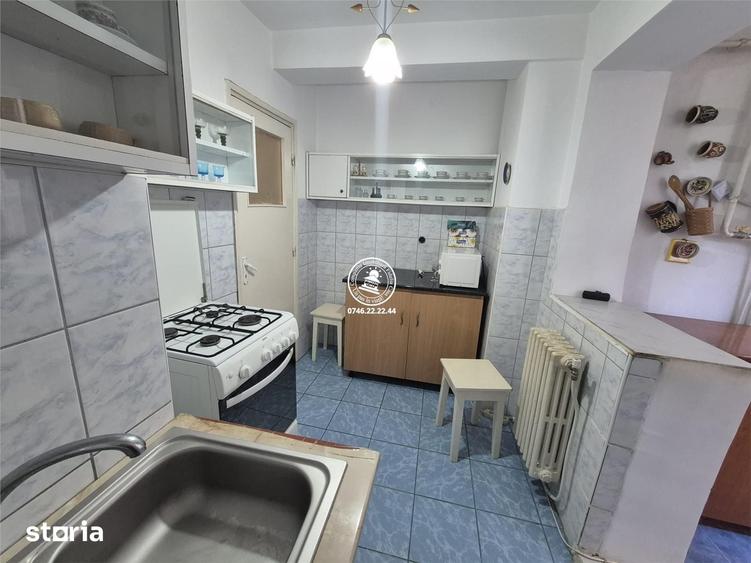 Apartament cu 3 camere decomandat în Gară