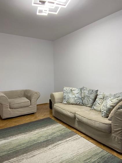 Apartament cu 2 camere decomandat, mobilat în Ultracentral