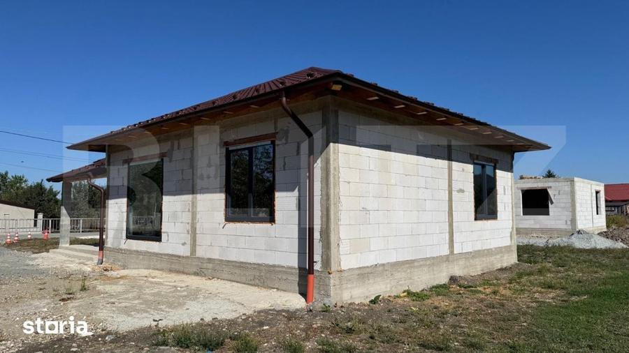 Casă cu 3 camere cu Teren 800 Mp în Central