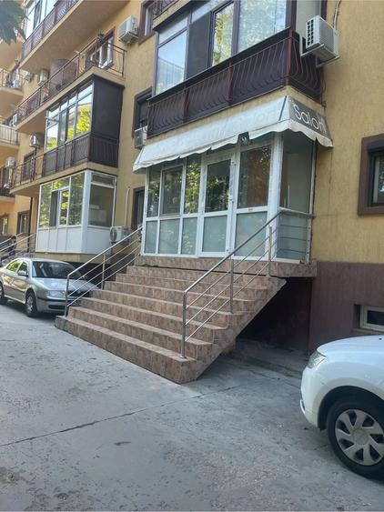Spațiu comercial, de 50 mp, în Militari
