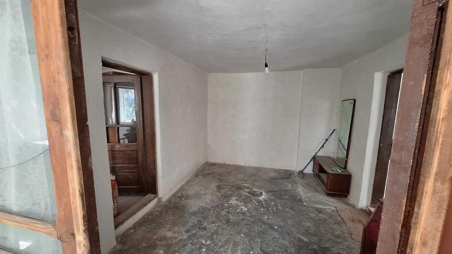 Apartament cu 6 camere în Grădinari