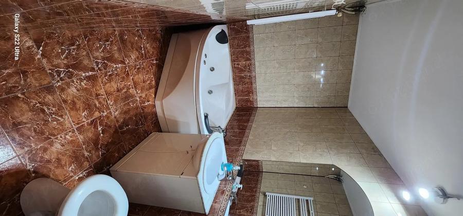 Garsonieră decomandată în Vitan