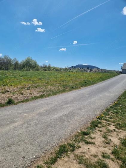 Teren de 13000 mp, în Râșca