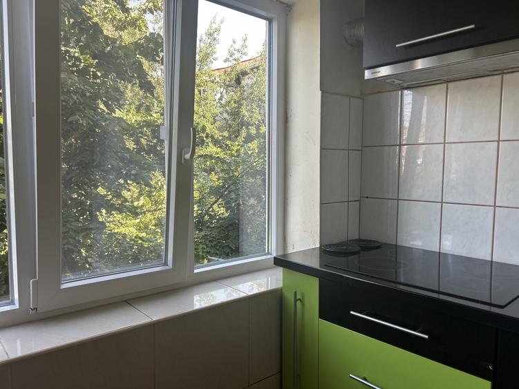 Apartament cu 2 camere, mobilat în Aradului