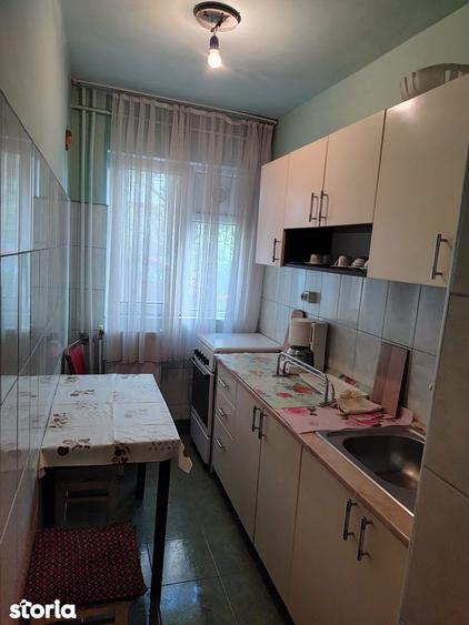 Apartament cu 2 camere, mobilat în Girocului