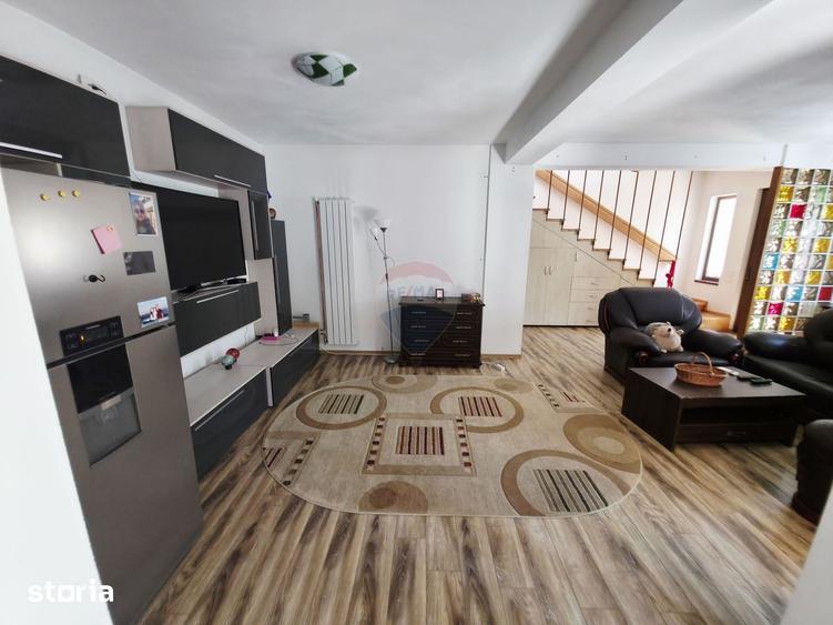 Casă cu 3 camere cu Teren 205 Mp în Central