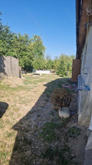 Casă cu 3 camere cu Teren 1675 Mp în Boldești