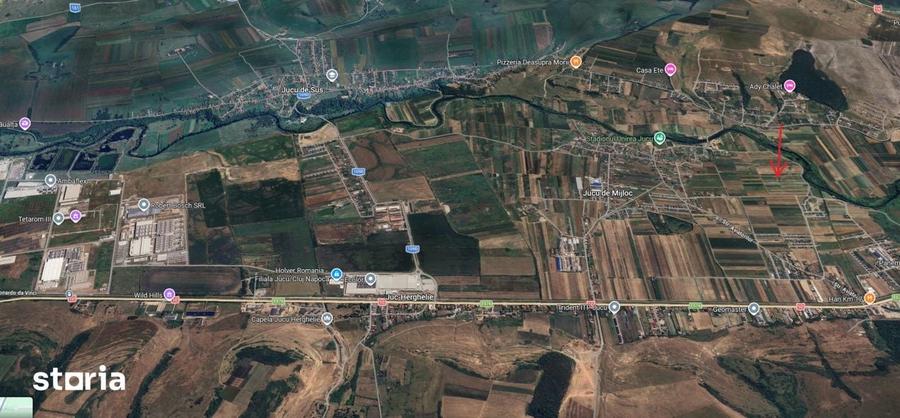 Teren de 10000 mp, în Jucu