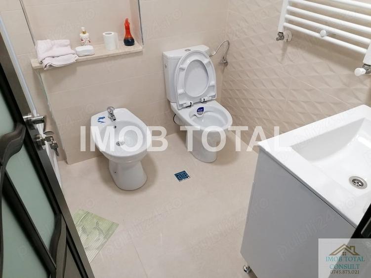 Apartament cu 2 camere decomandat în Prundu