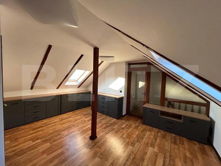 Apartament cu 3 camere decomandat, mobilat în Turcheș
