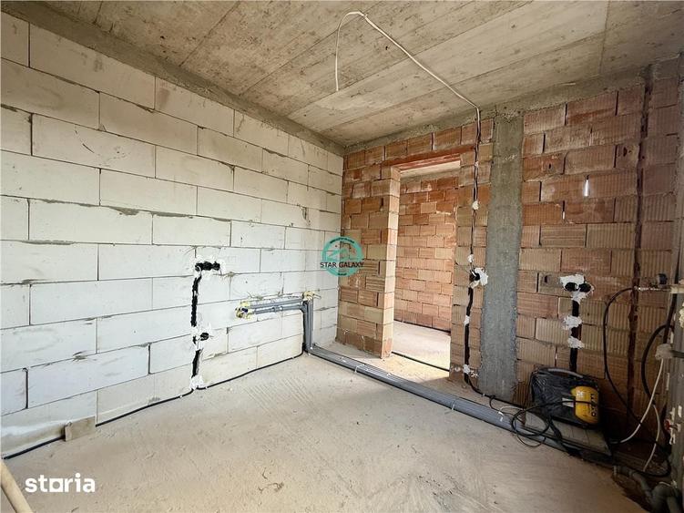Case tip duplex de vanzare, 101 mp utili, 230 mp teren, in Corunca - 1