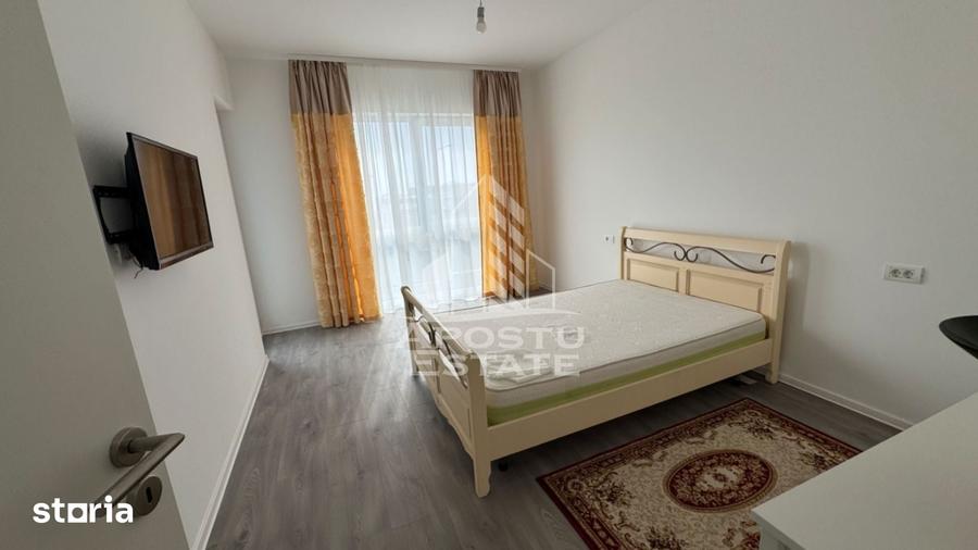 Apartament cu 3 camere în Torontalului