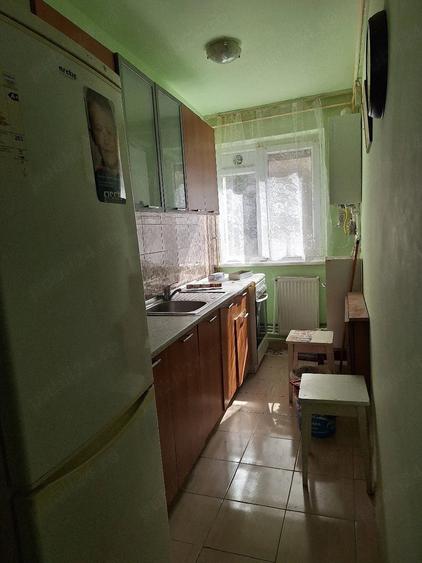 Apartament cu 2 camere nedecomandat în Dâmbovița