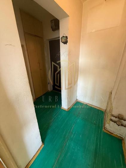 Garsonieră decomandată în Moșilor