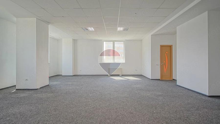 SPATIU COMERCIAL 80 MP OPEN SPACE CU GRUP SANITAR | GREEN CENTER ITC - 1