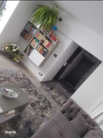Apartament cu 4 camere în Ultracentral