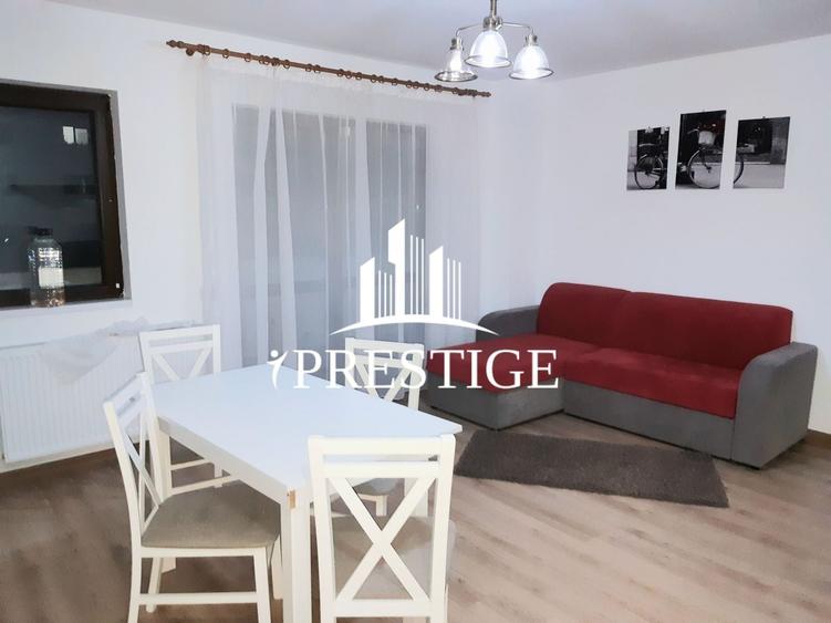 Apartament cu 2 camere semidecomandat, mobilat în Mihai Viteazul