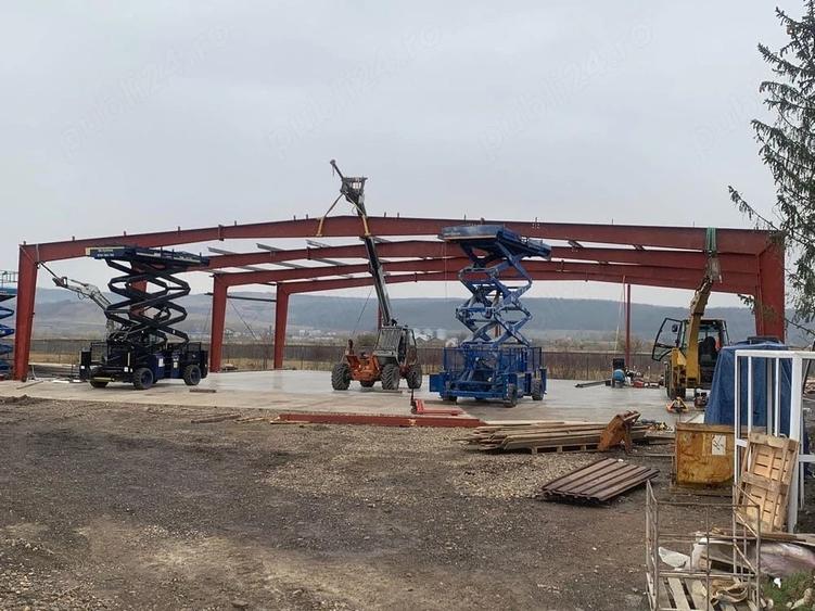 Spațiu comercial, de 2,200 mp, în Central