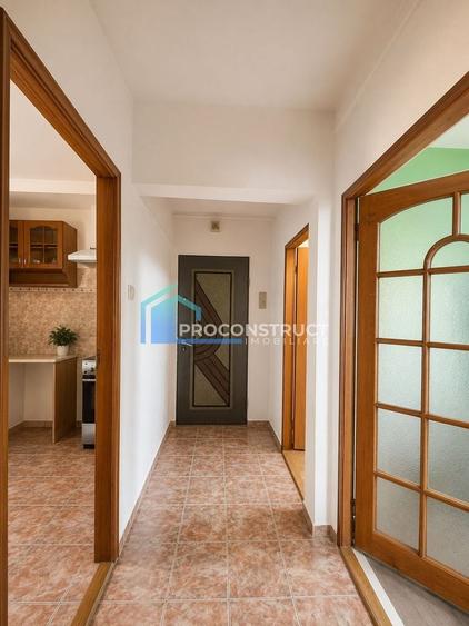 Apartament cu 3 camere decomandat, mobilat în Iosefin