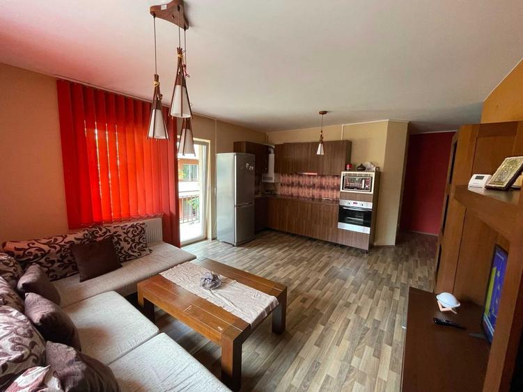 Apartament cu 2 camere semidecomandat în Florești