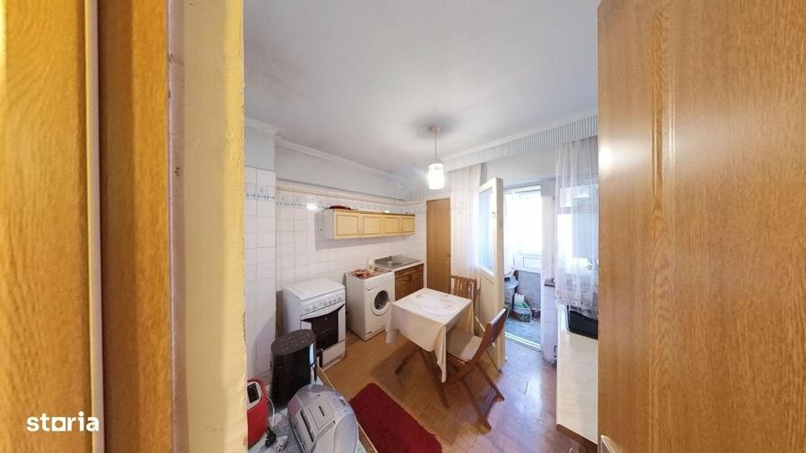 Apartament cu 4 camere decomandat în Ultracentral