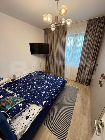 Apartament cu 3 camere semidecomandat, mobilat în Carpați 2