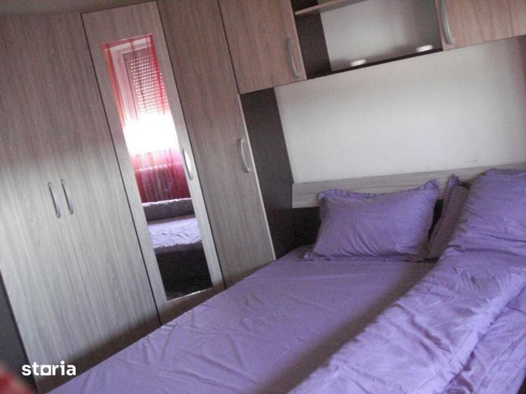 Apartament cu 3 camere decomandat în ICIL