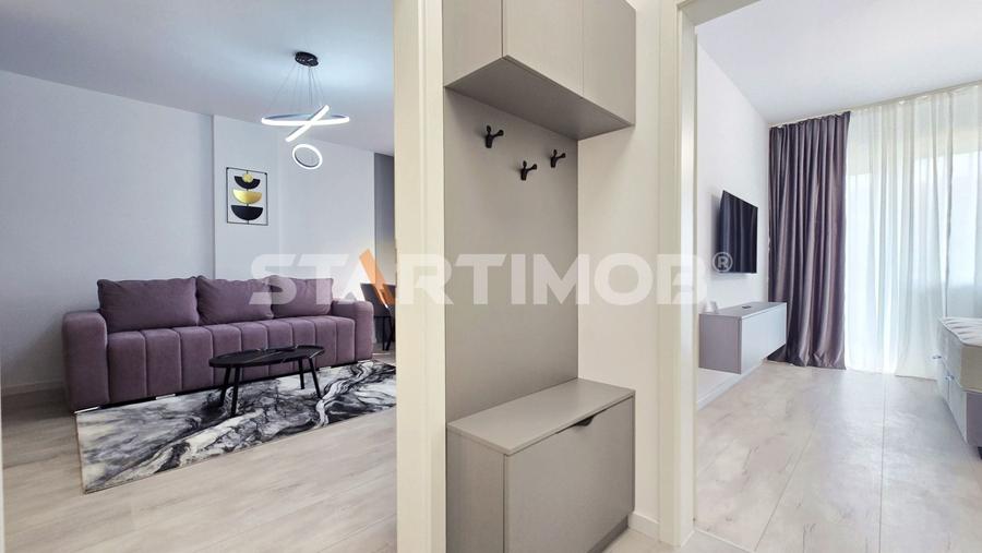 Apartament cu 2 camere decomandat, mobilat în Tractorul