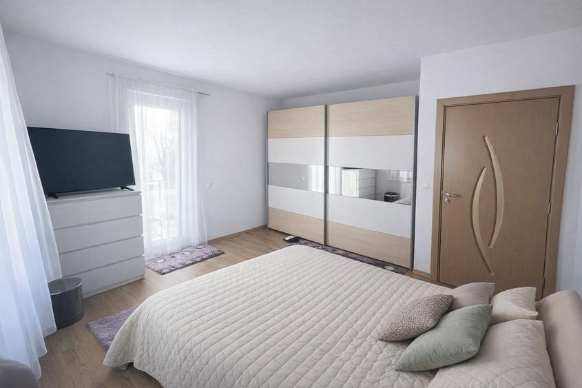 Duplex cu 4 camere cu Canalizare în Florești