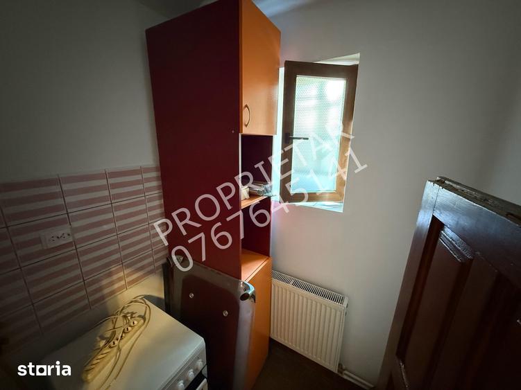 Apartament cu 3 camere în Tineretului