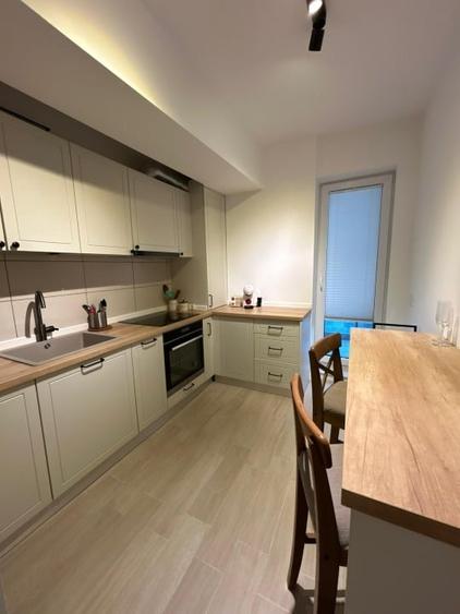 Apartament cu 2 camere decomandat, mobilat în Theodor Pallady