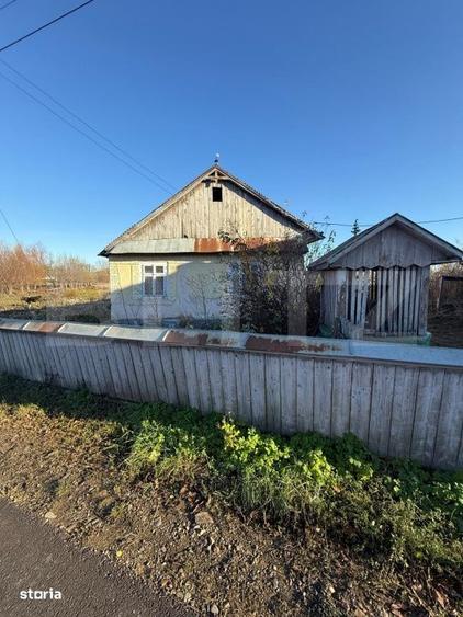 Casă cu 3 camere în Hancea