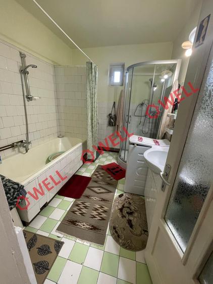 Casă cu 3 camere cu Teren 374 Mp în Central