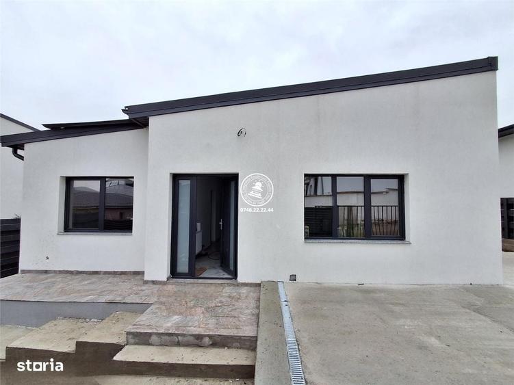Casă cu 4 camere cu Teren 500 Mp în Valea Lupului