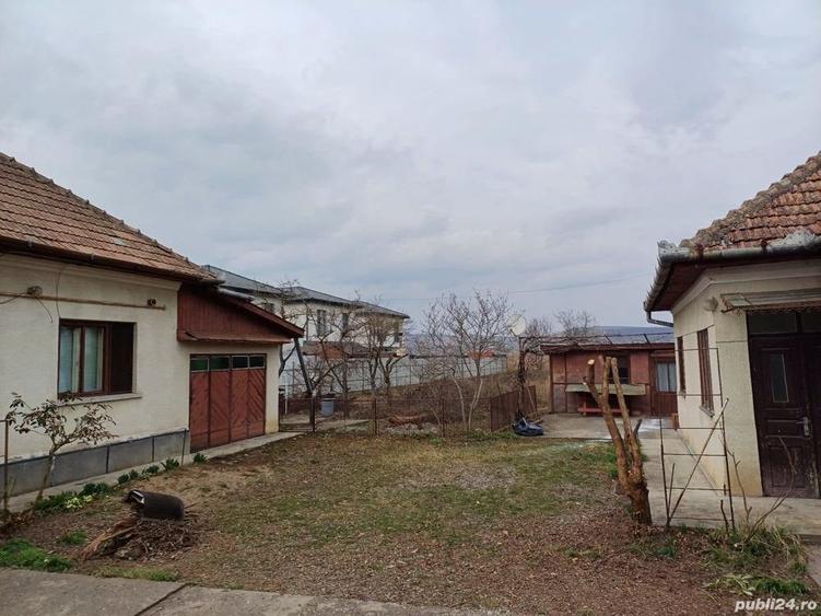 Casă cu 4 camere cu Teren 1900 Mp în Apahida