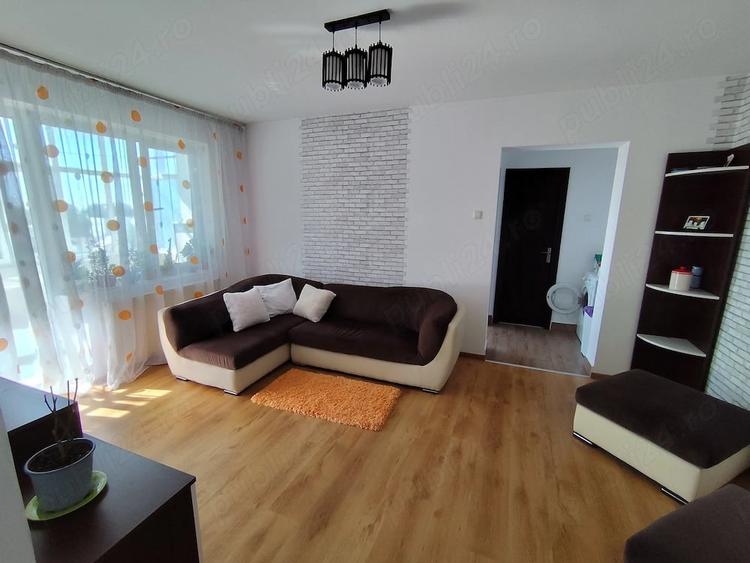 Apartament cu 2 camere semidecomandat în Central