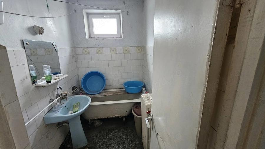 Apartament cu 2 camere semidecomandat în Faleză