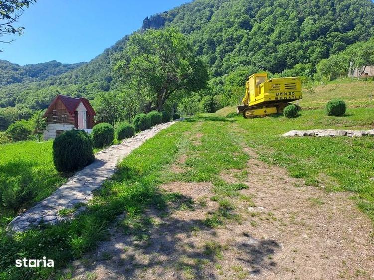 Casă cu 4 camere cu Teren 135 Mp în Certeju de Sus