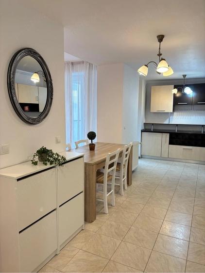 Apartament cu 2 camere semidecomandat în Colentina