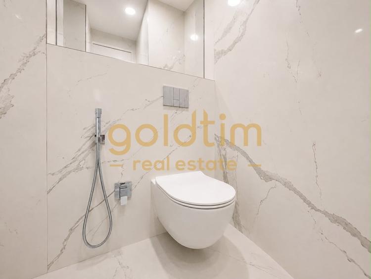 Apartament cu 4 camere decomandat în Aviatorilor