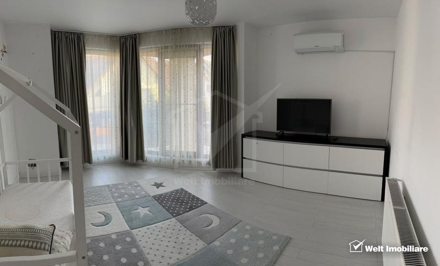 Duplex cu 4 camere cu Canalizare în Bună Ziua