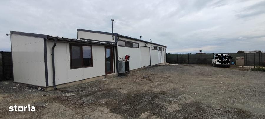 Spațiu comercial, de 2,500 mp, în Agigea