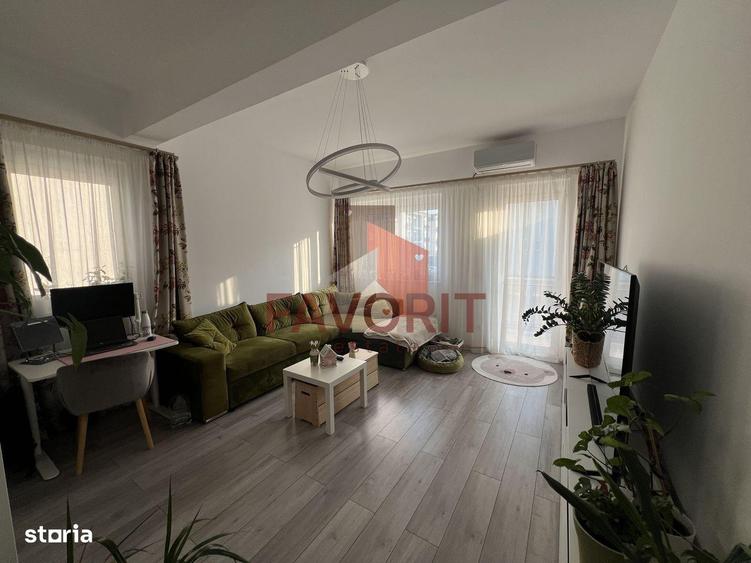 Apartament cu 3 camere decomandat în Girocului