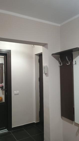 Apartament cu 2 camere decomandat în George Enescu