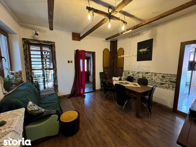 Apartament la casa , decomandat. 100 mp, 3 camere Centru Sibiu - 10