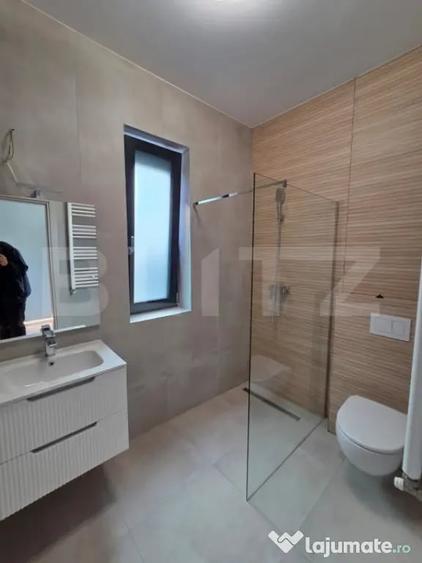 Casă cu 4 camere cu Teren 495 Mp în Vișani