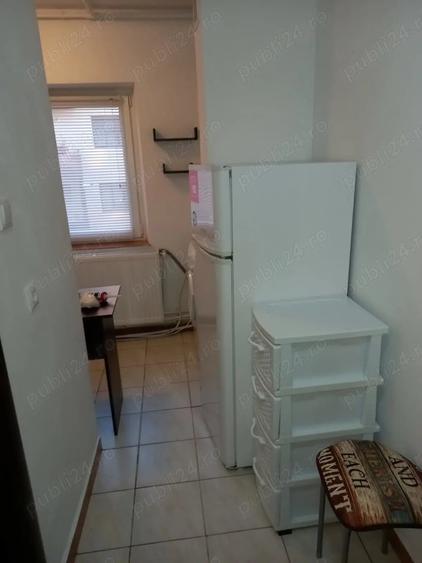 Proprietar, inchiriez garsoniera, zona Crinului, 1250 lei lunar - 3
