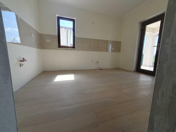 DUPLEX , proprietar, bucatarie inchisa,zona Creanga Mures - 8
